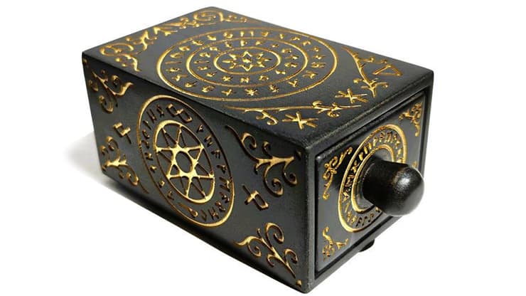 Magic Drawer Box (Hand Painted) by Matthew Hart - magic trick