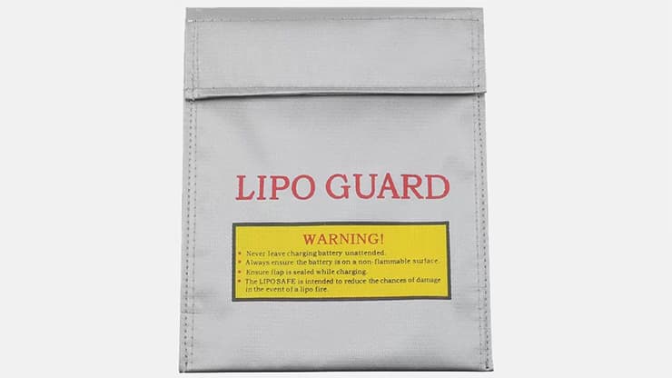 Lipo Guard by Alan Wong - magic trick