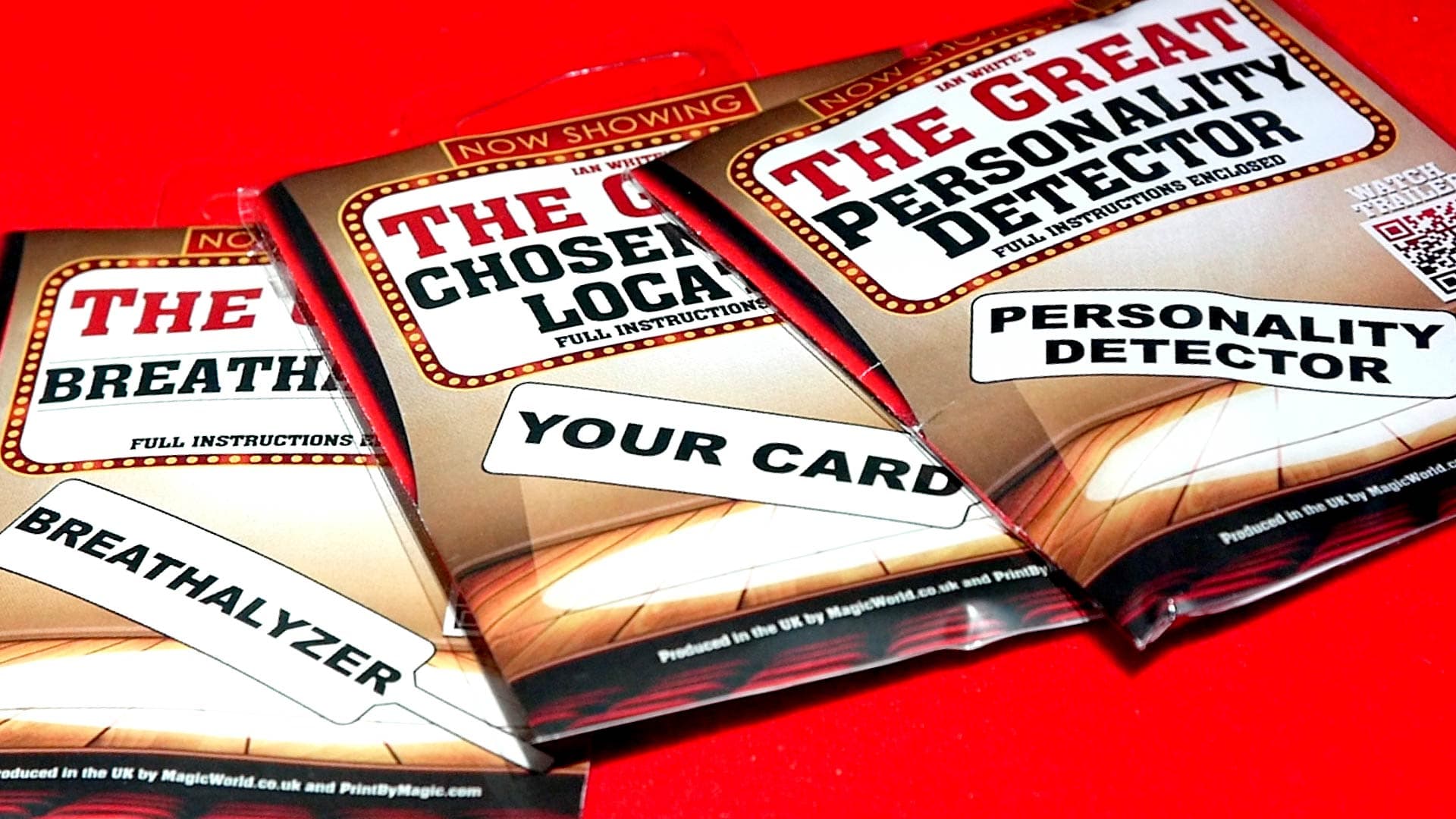 The Great Chosen Card Locator Paddle by MagicWorld - magic trick