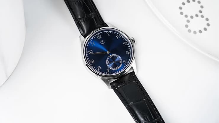 Watch by PITATA MAGIC - magic trick