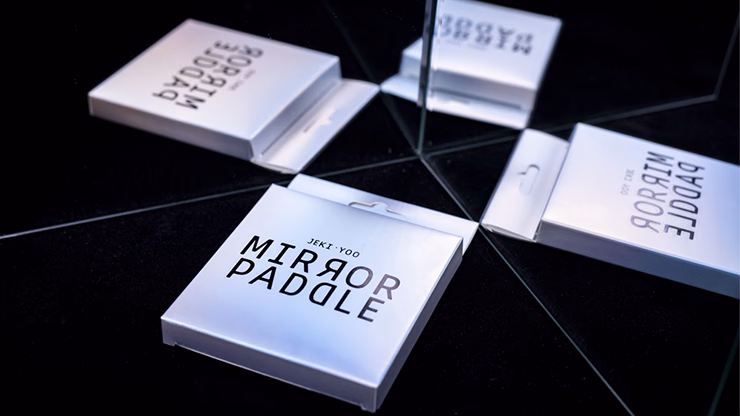 Mirror Paddle by Jeki Yoo - magic trick