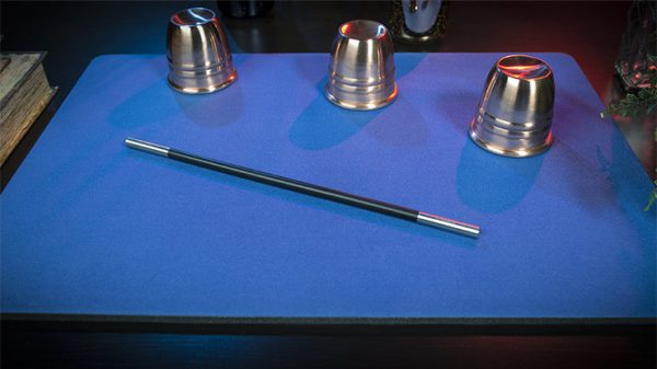 Standard Close-Up Pad 16X23 (Blue) by Murphy's Magic Supplies