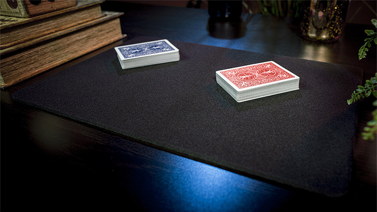 Economy Close-Up Pad 11X16 (Black) by Murphy's Magic Supplies - Image 2