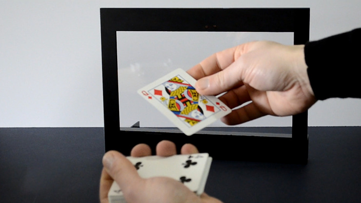 Ultimate Card Frame with Remote Control by Sorcier Magic