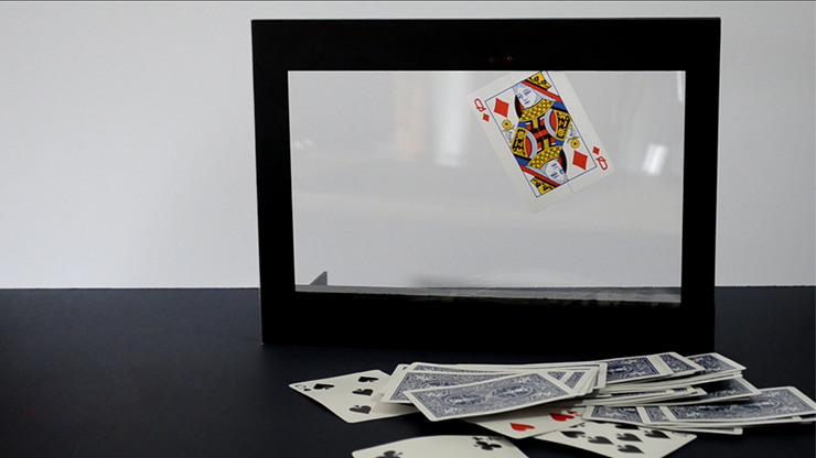 Ultimate Card Frame with Remote Control by Sorcier Magic