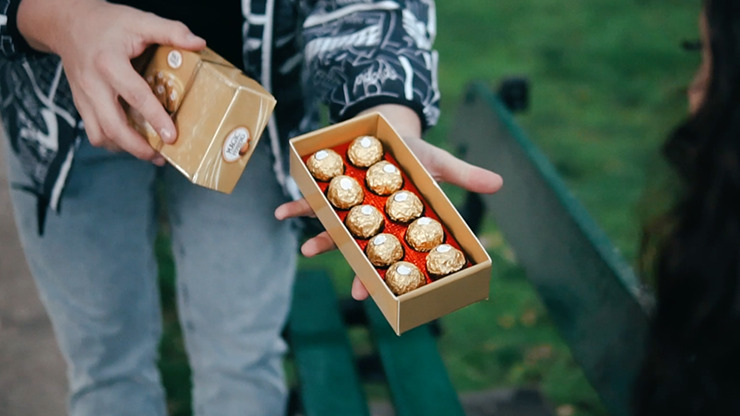 BonBon Box by George Iglesias and Twister Magic (Gold Box) - Image 3