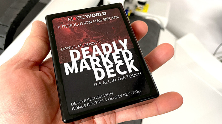 DEADLY MARKED DECK RED BEE by MagicWorld